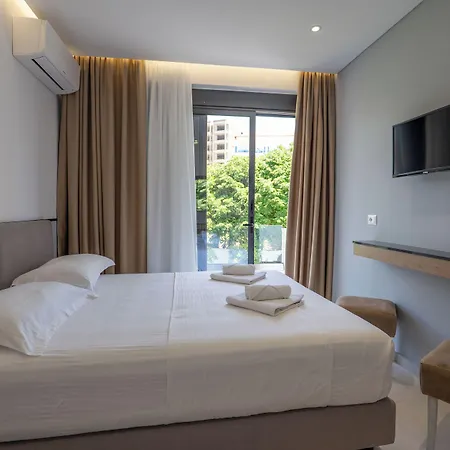 Hotel Emblem 4*