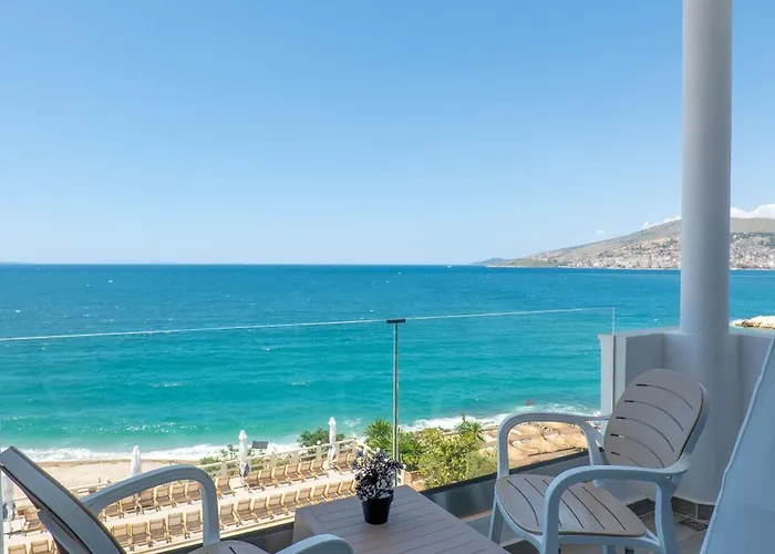 Emblem Hotel Sarandë