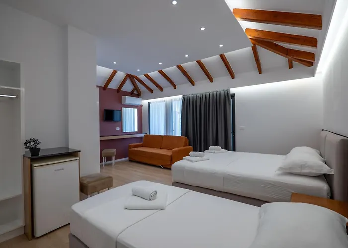 فندق Emblem ساراندا