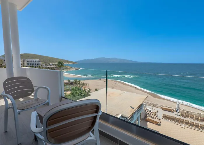 فندق Emblem ساراندا