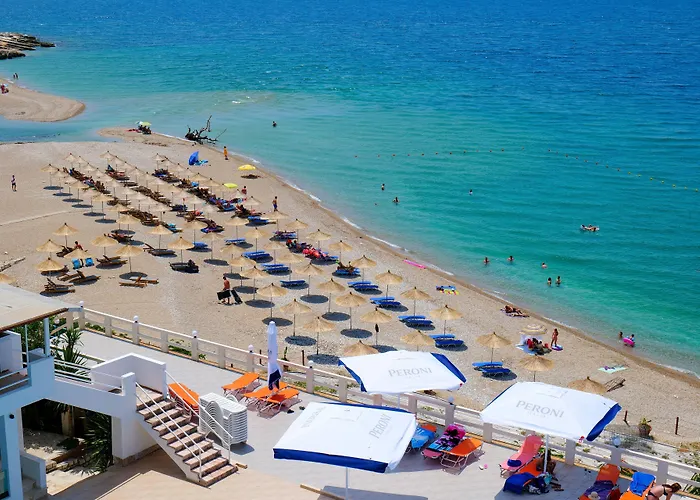 Emblem فندق ساراندا